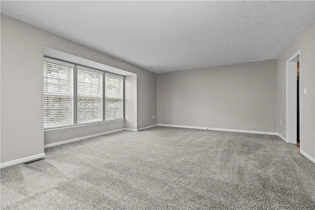 660 Village Green Blvd E gallery image 16