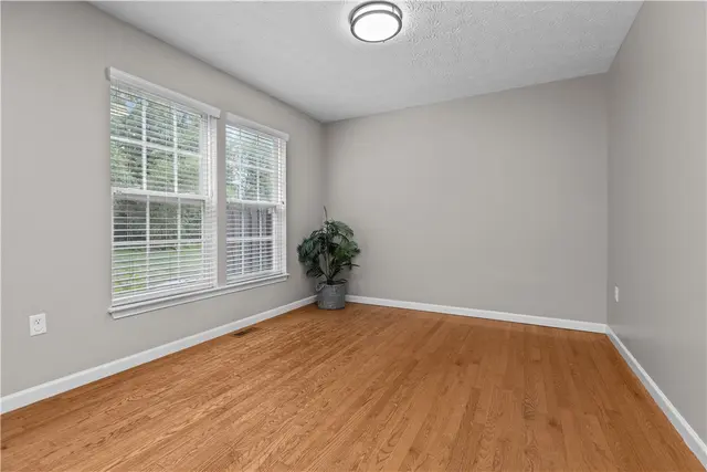 660 Village Green Blvd E gallery image 34