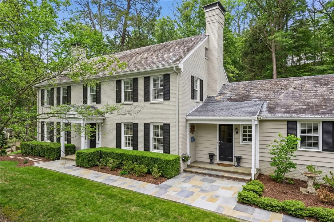 661 Canterbury Lane
