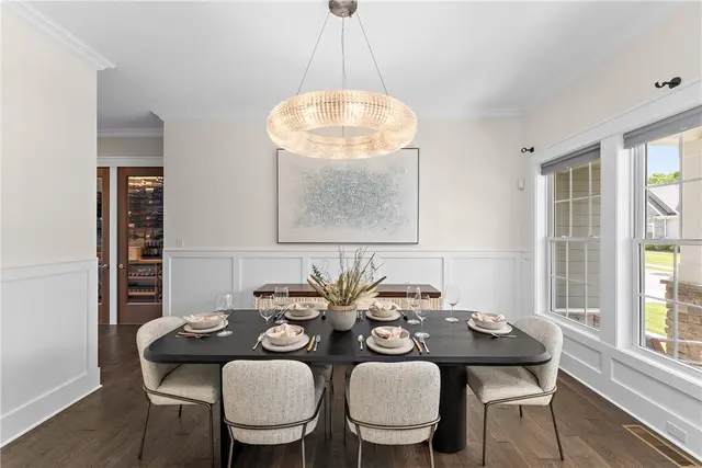 665 Chilliwack Ln gallery image 21