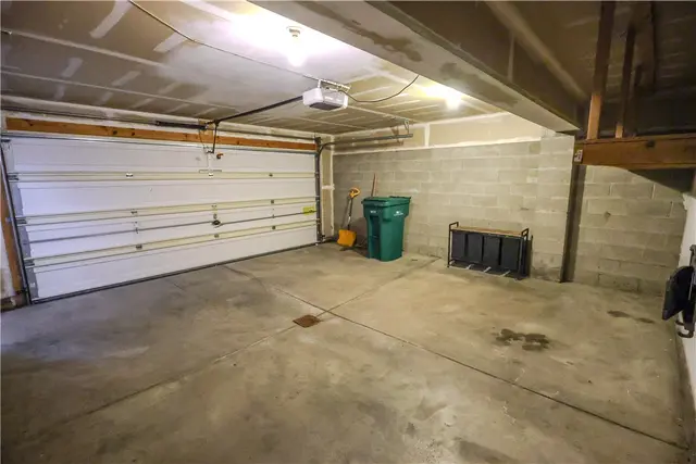 675 Village Green Boulevard East gallery image 10
