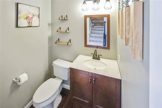675 Village Green Boulevard East gallery image 16