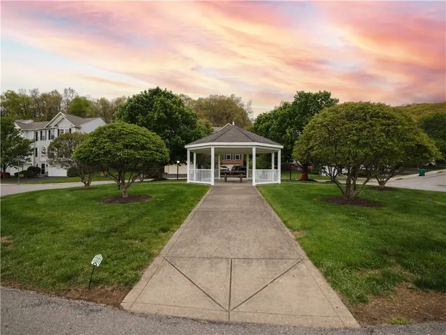 675 Village Green Boulevard East gallery image 19