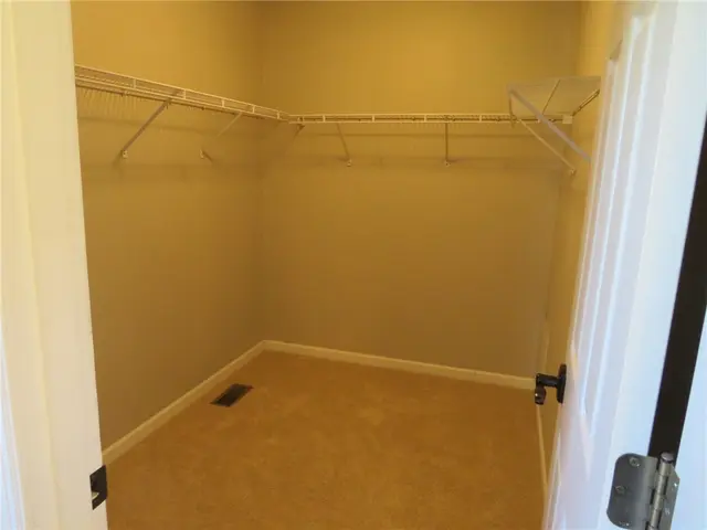 6755 Mars Crider Rd gallery image 12