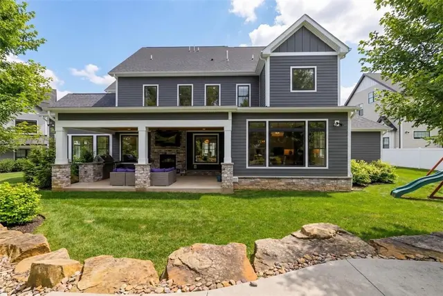687 Chilliwack Ln gallery image 50