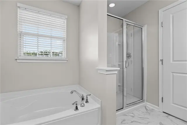700 Carver Dr gallery image 3
