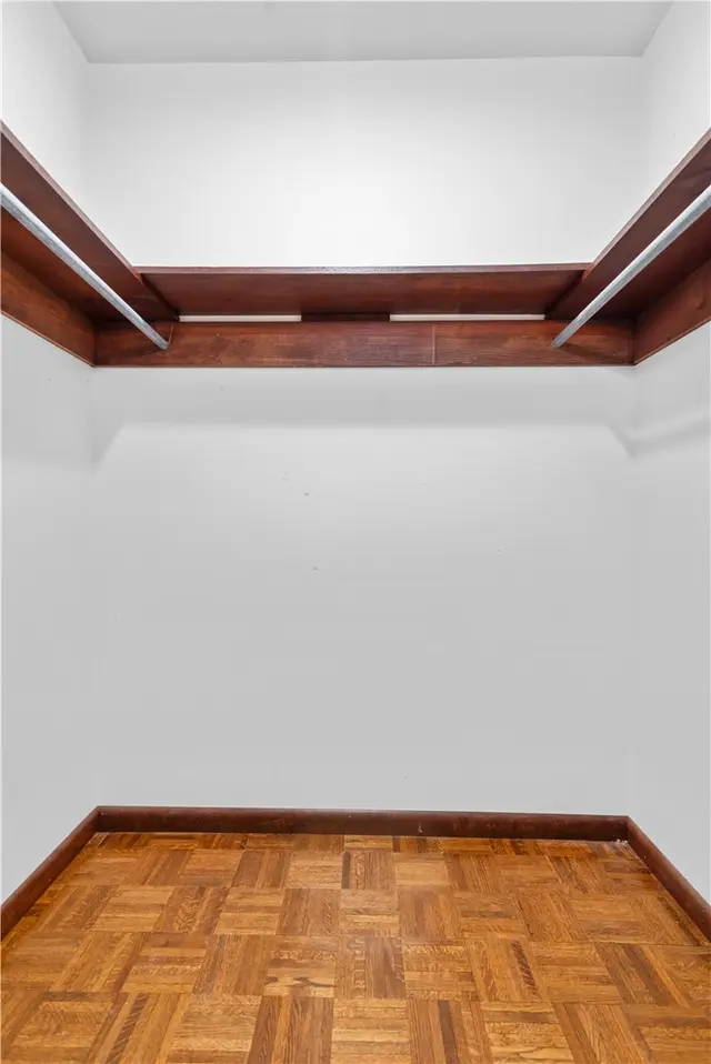7005 Franklin Road gallery image 11