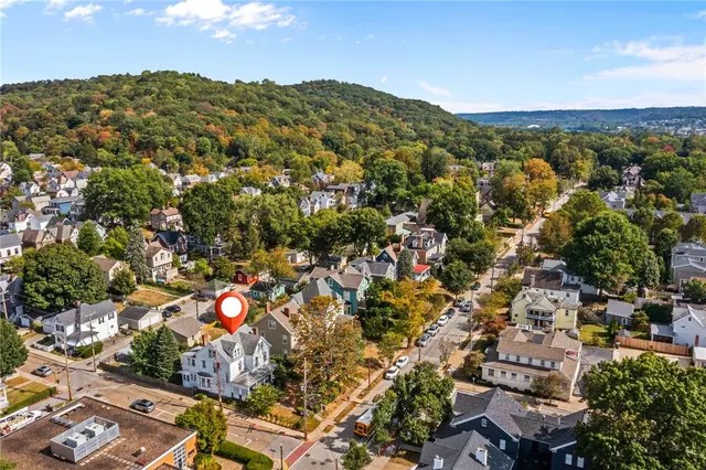701 Beaver St gallery image 9