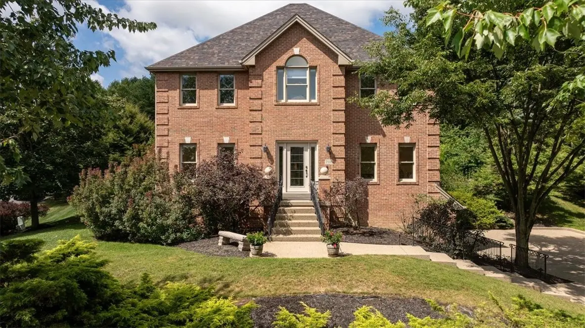 701 Placid Ct