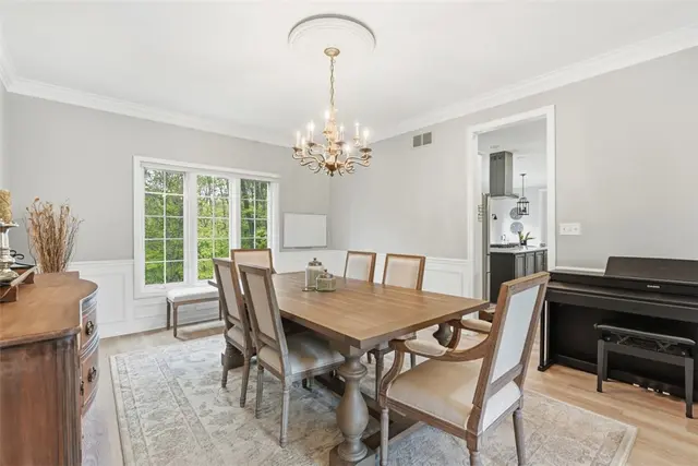 702 Rustic Ridge Dr gallery image 30