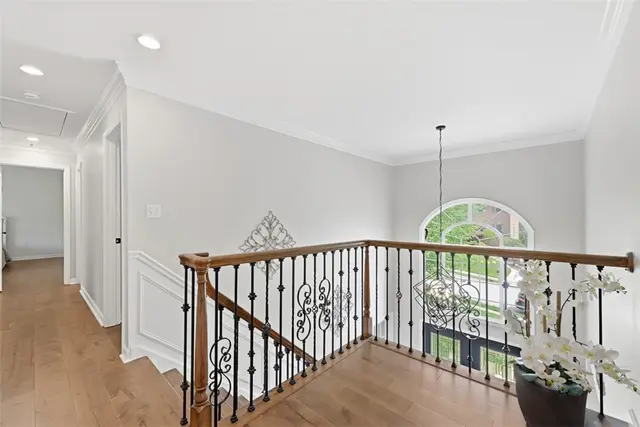 702 Rustic Ridge Dr gallery image 40