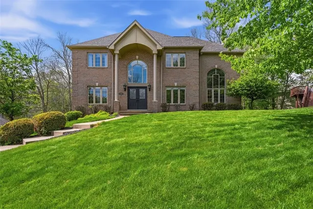 702 Rustic Ridge Dr gallery image 42