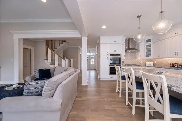 703 Ivy gallery image 34