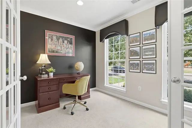 703 Park Plaza gallery image 19