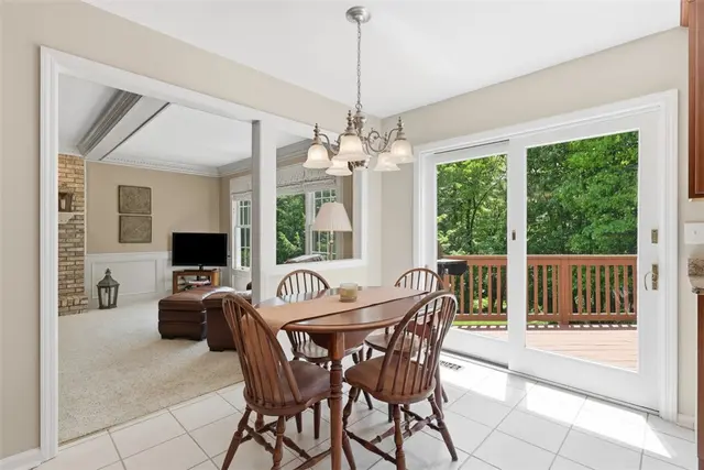 703 Willowcrest Dr gallery image 27
