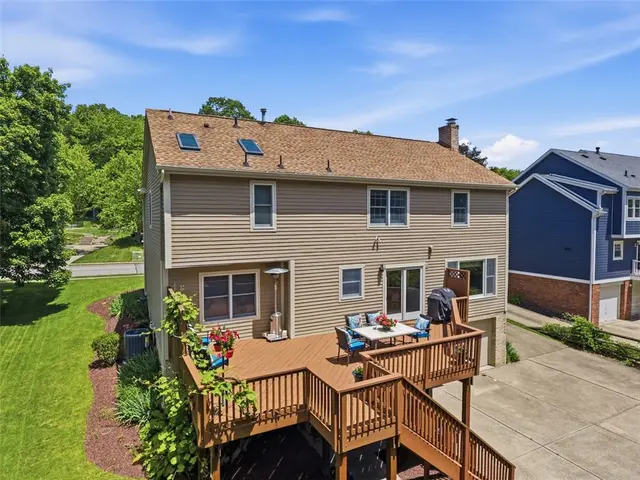 703 Willowcrest Dr gallery image 46