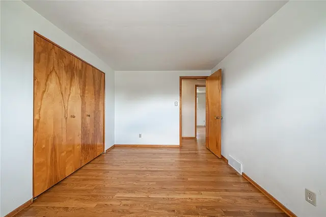 704 LIMESTONE DRIVE gallery image 29