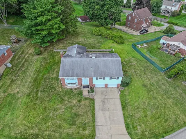 704 LIMESTONE DRIVE gallery image 30