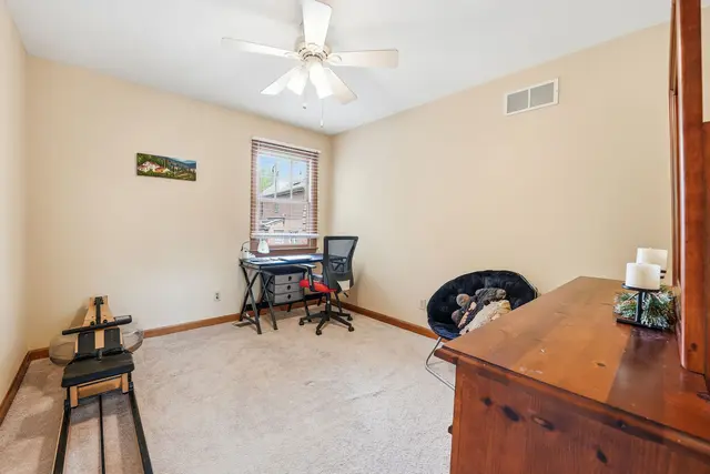 7045 Bennington Woods Dr gallery image 7