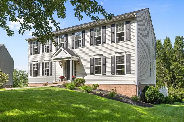 706 Williamsburg Ct gallery image 38