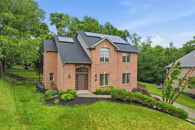 7063 Bennington Woods Dr gallery image 21