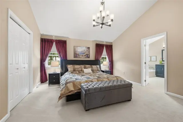 7063 Bennington Woods Dr gallery image 27