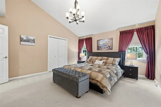 7063 Bennington Woods Dr gallery image 28
