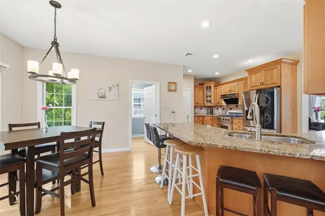 7063 Bennington Woods Dr gallery image 48