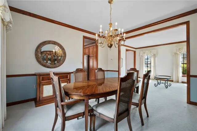 7069 Bennington Woods Dr gallery image 8