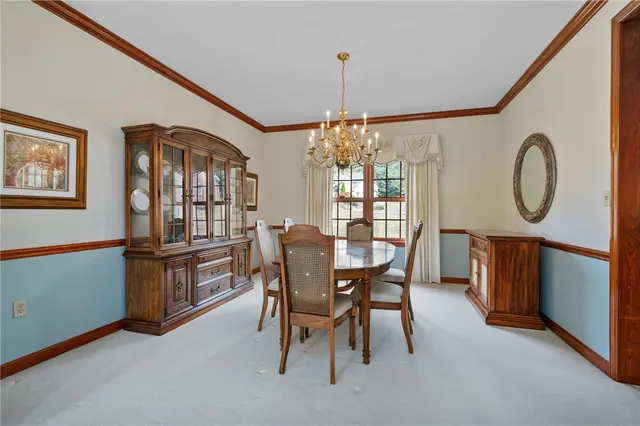 7069 Bennington Woods Dr gallery image 18