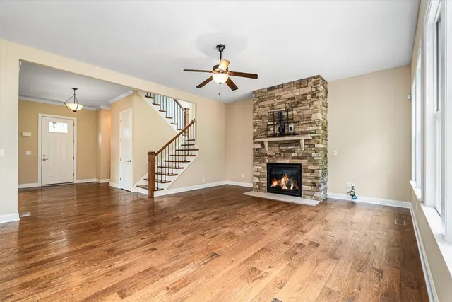 707 Onondaga Cir gallery image 10