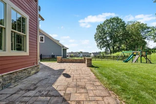 707 Onondaga Cir gallery image 13