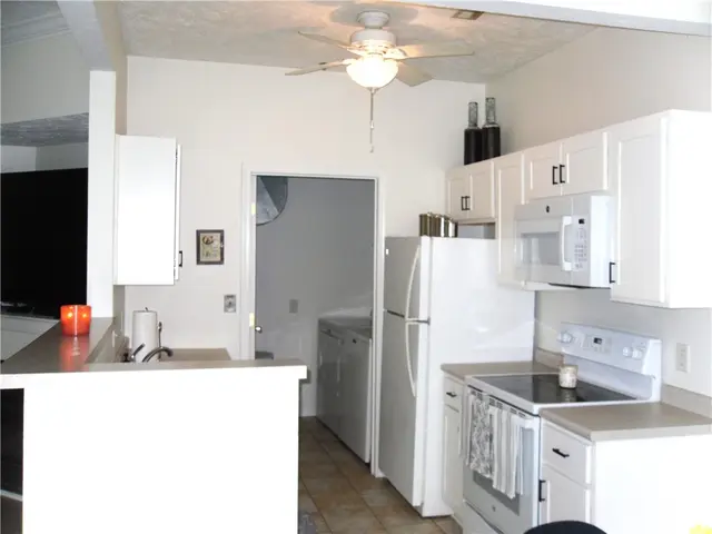 707 Sonie Drive gallery image 6