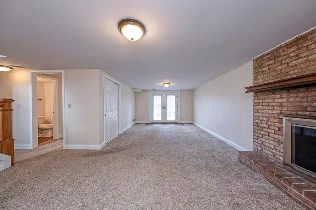 708 Brookshire Dr gallery image 18