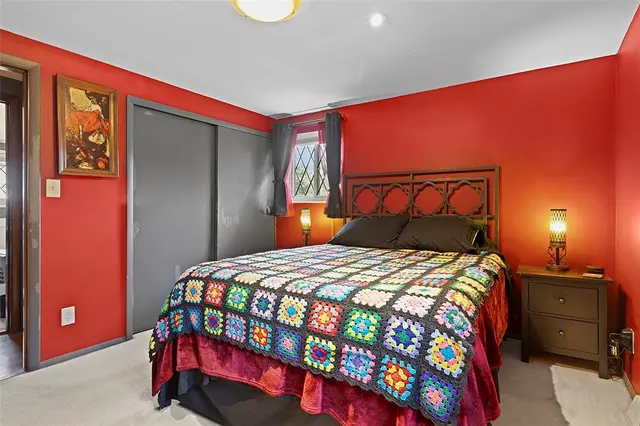 708 Mica Dr gallery image 18