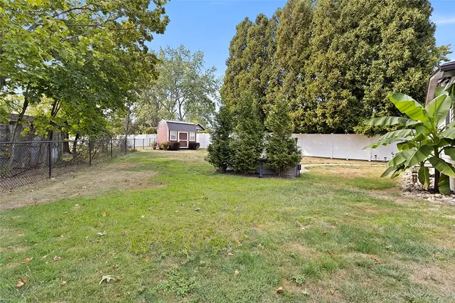 708 Mica Dr gallery image 22