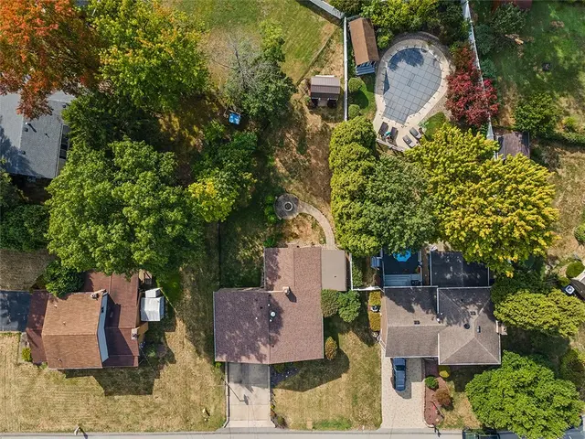 708 Mica Dr gallery image 25