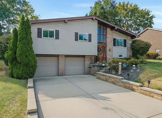 708 Mica Dr