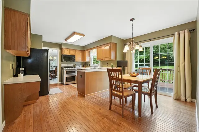 708 Reiser Court gallery image 15