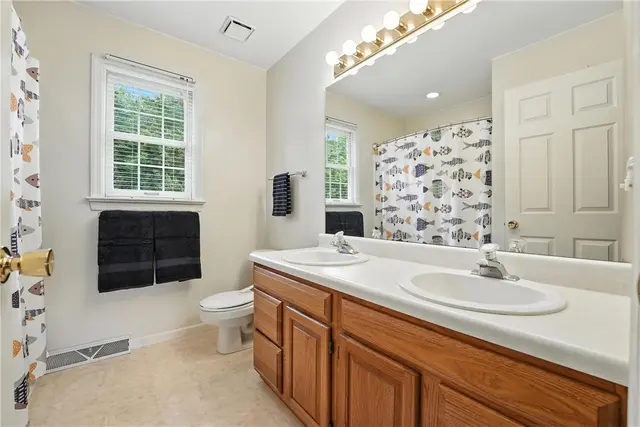 708 Reiser Court gallery image 36