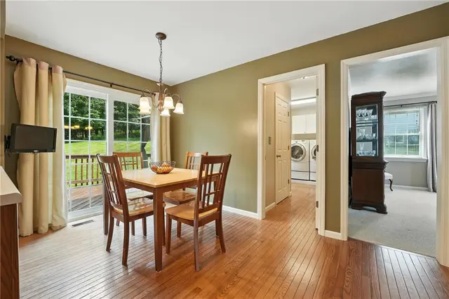 708 Reiser Court gallery image 39