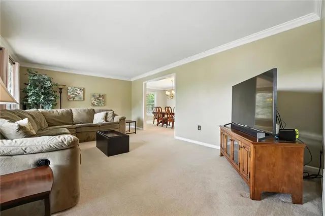 708 Reiser Court gallery image 43
