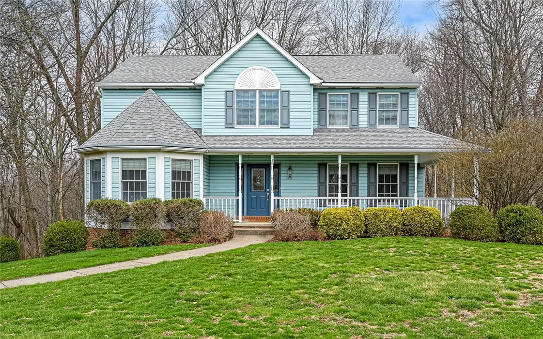 711 Bridle Path