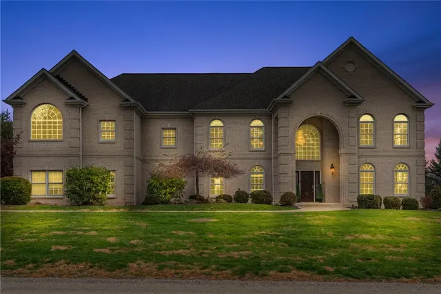 711 Parkview Dr.