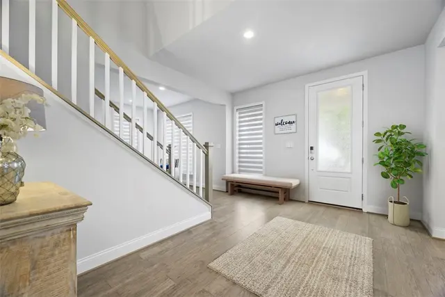 711 Withers Park Dr gallery image 6