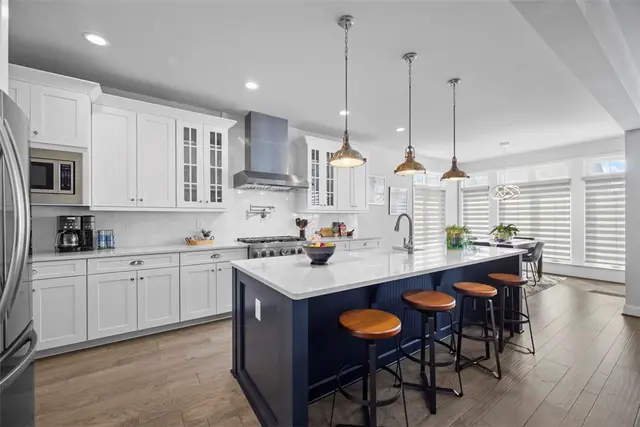 711 Withers Park Dr gallery image 13