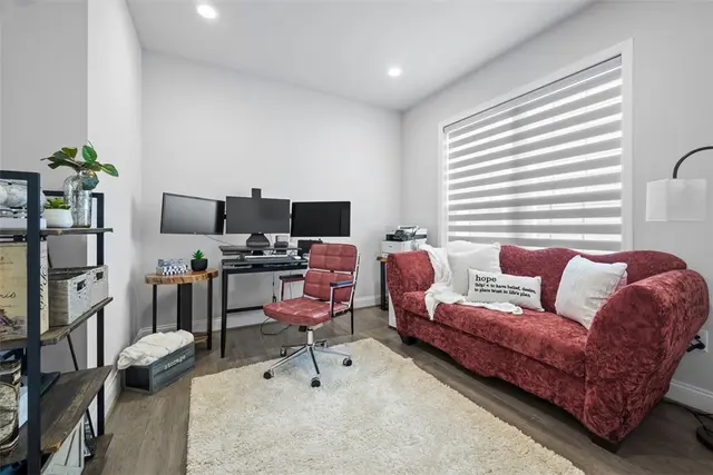 711 Withers Park Dr gallery image 24