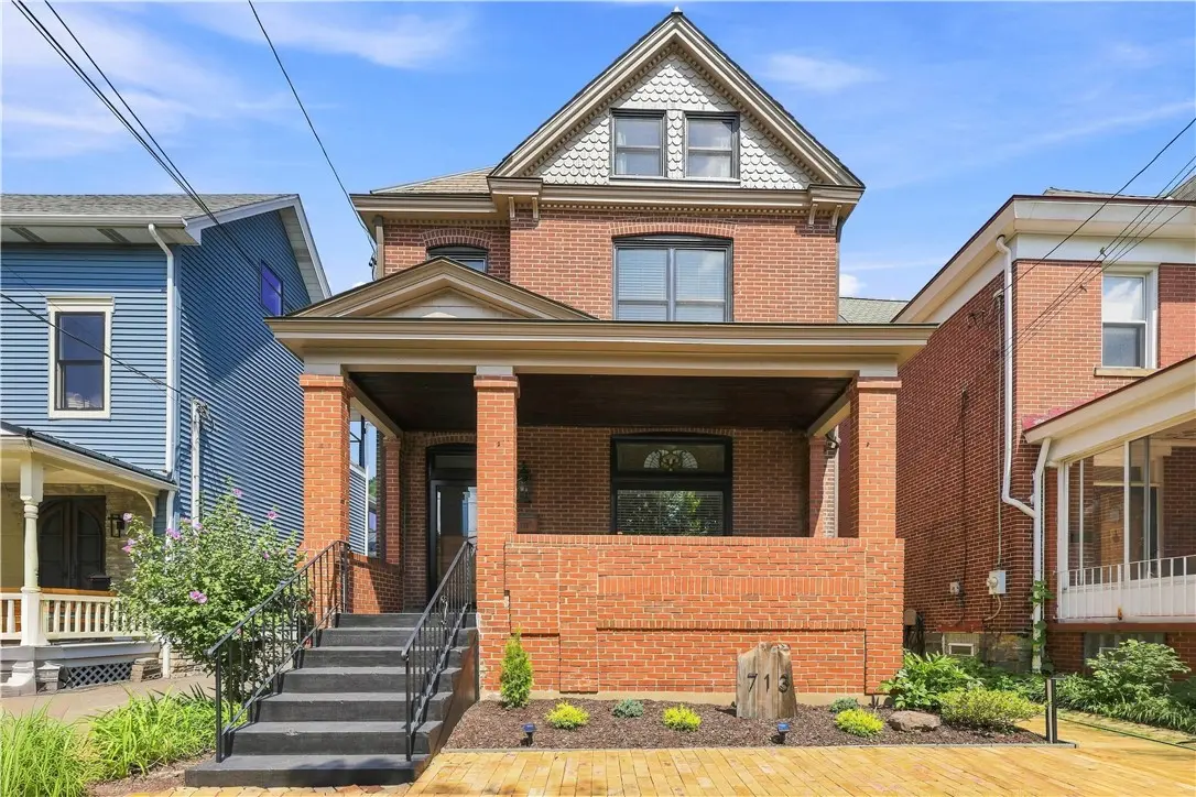 713 Centennial Ave