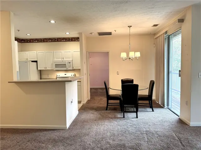 713 Stockton Ridge gallery image 2