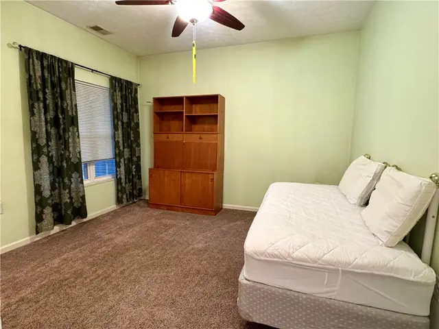 713 Stockton Ridge gallery image 11